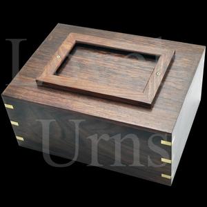 Urna de madera XL perfecta para guardar cenizas de adultos, con marco para fotos, para recuerdos y memoriales. - Product Image 3