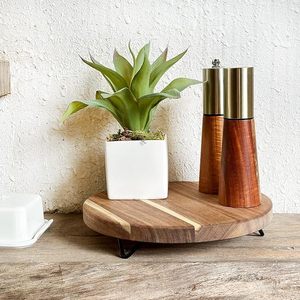 Base Redonda Rústica de Madera con Patas Metálicas, Estilo Rústico, para Decoración del Hogar y Cocina - Product Image 3