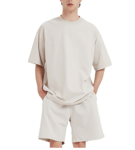 Ensemble court deux pièces personnalisé pour homme – Survêtement imprimé avec short et t-shirt pour homme 2026 - Product Image 1