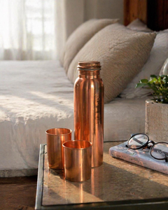 Fournisseur de bouteilles en cuivre indiennes, bouteilles en cuivre artisanales, bouteilles en cuivre de luxe, bouteilles en cuivre design, bouteilles d'eau pour le yoga - Product Image 2