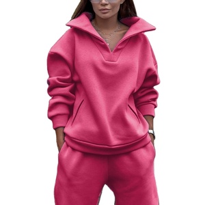 Ensemble de survêtement personnalisé à fermeture éclair, design tendance, avec passepoil cousu, deux pièces, comprenant un sweat à capuche cagoule et un pantalon de survêtement, pour femme - Product Image 1