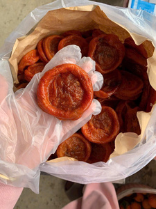 Venta al por mayor de duraznos deshidratados enteros, naturales, dulces, en rodajas, suministro a granel para fabricantes de snacks y comerciantes minoristas. - Product Image 4