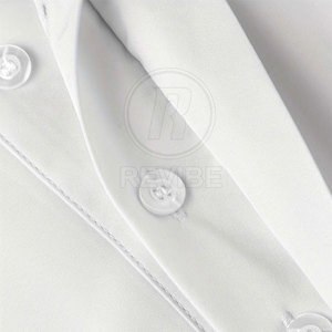 ชุดเดรสผู้ชายสไตล์เรียบง่าย สวมใส่สบาย เนื้อผ้าเนียน ผลิตในปากีสถาน - Product Image 3