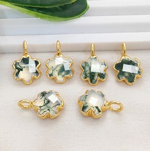 จี้หินมอสอาเกตขนาด 10 มม. รูปดอกโคลเวอร์ ชุบทอง สำหรับทำเครื่องประดับ ขายส่ง - Product Image 1