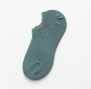 Chaussettes de sport basses pour hommes en coton premium personnalisables, respirantes, rembourrées, séchage rapide, écologiques et décontractées - Product Image 3