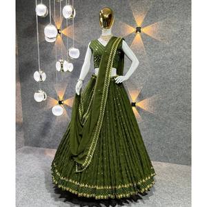 Ensemble Lehenga Choli pour femmes, vêtements de fête, avec bordure fantaisie et travail de latkan - Product Image 4