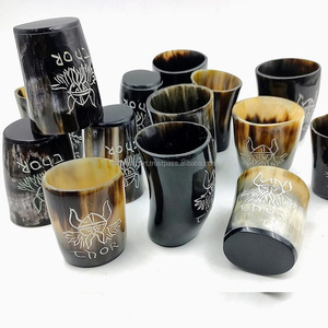 Verre Viking en corne de buffle et chope de bière blanche Verre à corne à boire avec corne polie à la main d'Inde par RF Crafts - Product Image 6