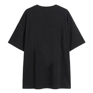 เสื้อยืดโอเวอร์ไซส์ทรงหลวมสไตล์สตรีทแวร์สีดำสำหรับผู้ชาย ขายดี ผลิตจากผ้าฝ้ายคุณภาพสูง พิมพ์โลโก้ตามสั่ง จำหน่ายส่งจำนวนมาก สำหรับฤดูร้อน - Product Image 2