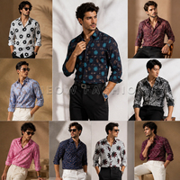 Stock disponible, expédition immédiate : Chemises décontractées pour hommes à motifs imprimés en polyester, assortiment de designs, conditionnées en lots, vente en gros de vêtements.
