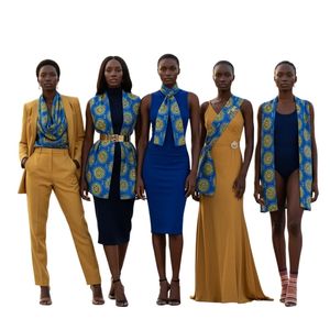 Écharpe convertible Sigma Gamma Rho bleu et or, écharpe de sororité grecque, accessoire de mode multi-styles pour la tête et le cou - Product Image 6