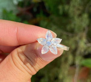 Flower Shape <b>Opal</b> Gemstone <b>Ring</b> in 925 <b>Silver</b> Prong Setting Romantic Style Women's Everyday Wear Jewelry - Product Image 2