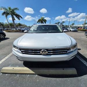 Volkswagen Tiguan SE 2018 - Product Image 1