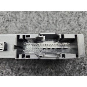ECU และโมดูลคอมพิวเตอร์มือสองสำหรับรถยนต์ซีรีส์ 5 รุ่น 6135694383501 - Product Image 6