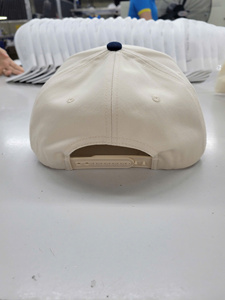Fabriqué au Vietnam, style de haute qualité, casquette de baseball en coton structurée à 5 panneaux brodée en 2D personnalisable pour adulte, pour une utilisation en extérieur - Product Image 3