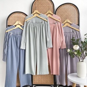 Ensemble 2 pièces rayé pour femme, col roulé, manches longues, tissu côtelé, coupe ample, respirant, vêtements décontractés pour toutes les saisons - Product Image 2