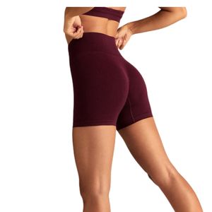 Shorts de yoga pour femmes taille haute, ultra doux, légers, pour fitness, course à pied, cyclisme, entraînement et gym OEM ODM - Product Image 3