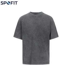 Camiseta con efecto acid wash en venta, de longitud regular, teñida lisa, para niños, camiseta de cuello alto para hombre, estilo streetwear, con efecto desgastado. - Product Image 1