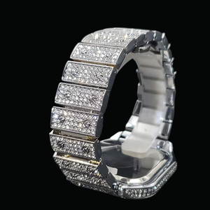 Montre de sport unisexe de luxe BALAJI JEWELS 41 mm en acier inoxydable avec cadran en cristal saphir, accents en moissanite, design carré, mouvement à quartz en alliage - Product Image 5