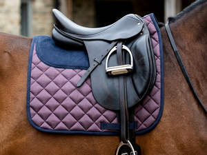 Tapis de Selle de Dressage Premium Antidérapant avec Absorption des Chocs et Prise en Main Améliorée pour Chevaux – Vente en Gros OEM - Product Image 4