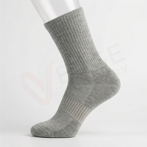 Chaussettes pour hommes, couleur unie, tricotées, respirantes, en coton, pour un usage quotidien, style classique, printemps - Product Image 3