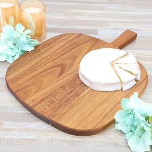 Planche à découper carrée large en bois - Non toxique, facile à nettoyer, compatible lave-vaisselle - Product Image 4