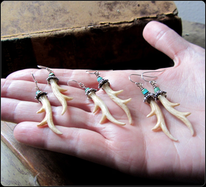 Pendientes Hechos a Mano Ecológicos con Hueso Real, Alambre de Plata de Ley, Joyería Gótica, Artesanía Natural - Product Image 4