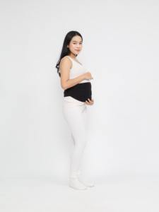Cinturón de Maternidad Indonesio Ajustable, Suave y Transpirable, Banda de Soporte Abdominal Cómoda para Embarazadas y Posparto - Product Image 2