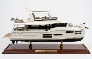 Modelo de Barco Personalizado Beneteau Grand Trawler 62 (Serie Trawler) de 30 Pulgadas - Product Image 2