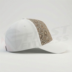 หมวกแก๊ปสีขาวตาข่ายด้านหลัง ลายเรขาคณิตสีน้ำตาลด้านหน้า ป้องกันแสงแดด สวมใส่สบาย ทันสมัย คุณภาพดี - Product Image 3
