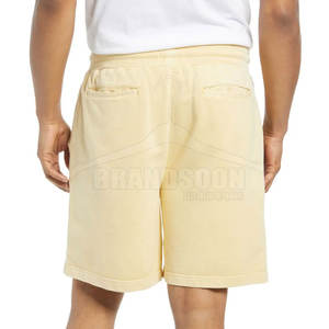 กางเกงขาสั้นกีฬาขาสั้นของผู้ชายผ้าโพลีเอสเตอร์สำหรับใส่วิ่งลำลองป้องกันรอยยับสีทึบเหมาะกับฤดูร้อน - Product Image 4