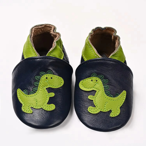 Mocasines de Cuero para Bebé con Marca Personalizada, Acabado Nappa Premium, Elegantes para Vestir Formal, Precio de Fábrica al por Mayor en Sialkot - Product Image 3