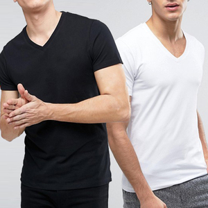 เสื้อยืดคอวีแขนสั้นผู้ชายสีพื้นผ้าฝ้ายทรงเข้ารูปลำลองสีขาวสีดำ - Product Image 1