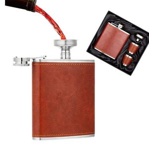 Juego de Regalo de Vino Ecológico a Prueba de Fugas, de Acero Inoxidable, Envuelto en Cuero, Marca Imra Impex, con Vaso de Chupito y Embudo, Personalizable para Camping - Product Image 5