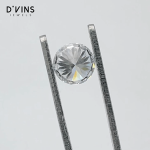 เครื่องประดับสั่งทำ D'vins Jewels เพชรเพาะเลี้ยงคุณภาพสูง E VVS2 รูปทรงกลม 1 กะรัต ซูราต์ - Product Image 2