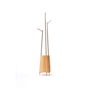 Porte-parapluie en métal avec plateau d'égouttage intégré et design ventilé pour un séchage rapide et un rangement propre - Product Image 2