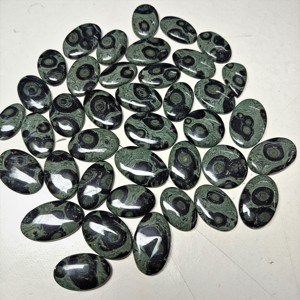 Vente en gros de pierres précieuses AMAN GEMS JEWELLERY, cabochons de quartz de formes variées pour la création de bijoux, matériau minéral, évalués par des tiers - Product Image 4