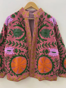 เสื้อแจ็คเก็ตบอมเบอร์ผ้าฝ้ายปักลายซูซานีสวยงาม งานแฮนด์เมด ลายดอกไม้สีสันสดใส ราคาขายส่ง - Product Image 4