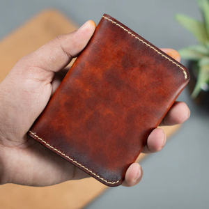 Portefeuille en cuir véritable marron de luxe, fait main, vintage, fin, unisexe, écologique, pour usage quotidien, avec porte-cartes ouvert et long - Product Image 6