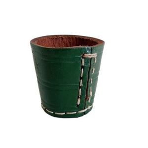 Prêt à expédier : Shaker personnalisé en cuir véritable pour le jeu de dés – Magnifique gobelet à dés en cuir livré avec 5 ou 6 dés - Product Image 4