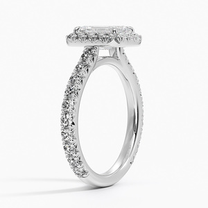 แหวน BOJ รุ่น 070 ทรง Emerald Cut เงินแท้ 925 ประดับเพชร Estelle Halo Solitaire น้ำหนัก 2 กะรัต สี D ความสะอาด VVS1 มอยส์ซาไนต์ รับรองโดย GRA ราคาประหยัด - Product Image 2