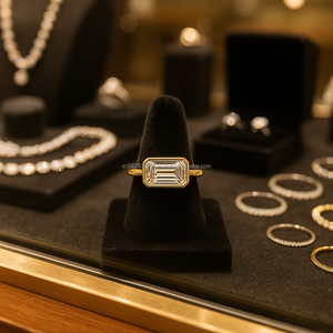 Bague de fiançailles en or massif 10k 14k 18k pour femme, taille émeraude 0,14 carat, diamant de laboratoire cultivé, certifié IGI, fabriquée à la main - Product Image 5