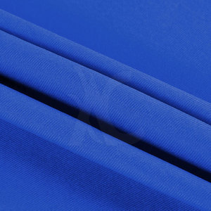 Uniforme de golf performant et confortable pour hommes, vêtements de sport légers pour les activités de club et l'entraînement sur le parcours - Product Image 4