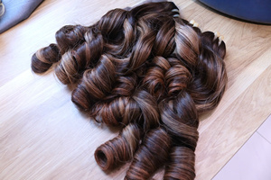 Paquetes de Cabello Humano Virgen al por Mayor con Cierre, Teñido con Mechas Ombre en Borgoña, Marrón y Rubio, Extensiones de Cabello Humano - Product Image 1