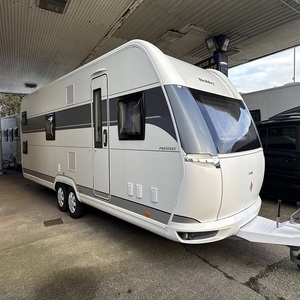 Caravane tout-terrain moderne, camping-car, remorque de voyage conçue pour l'exploration en plein air et les vacances en famille - Product Image 5