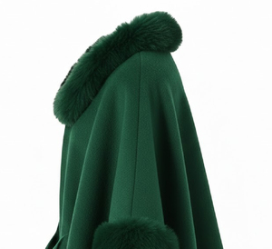 Manteau Cape en Laine Verte pour Femme avec Col et Poignets en Fausse Fourrure, Poncho Ceinturé, Élégant, Chaud et Tendance pour l'Hiver, Vêtement d'Extérieur de Luxe, Vente en Gros OEM Personnalisée - Product Image 4