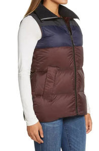 Gilet matelassé personnalisé pour femme, col color block bordeaux, marine, anthracite, sans manches, rembourré, vente en gros, fournisseur OEM - Product Image 4