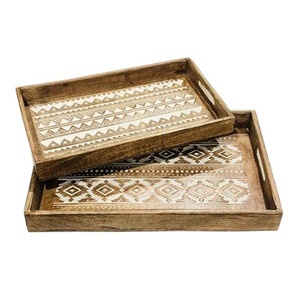 Bandeja Redonda de Madera Tallada con Diseño Floral, Plato Decorativo de Pared, Plato de Madera con Relieve Inspirado en Mandala, Centro de Mesa Rústico Estilo Boho - Product Image 1