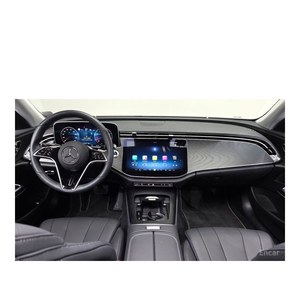 Mercedes-Benz E200 Avantgarde Classe E 2024 avec 26 425 km, conduite à gauche, boîte automatique, caméra de recul - Product Image 6