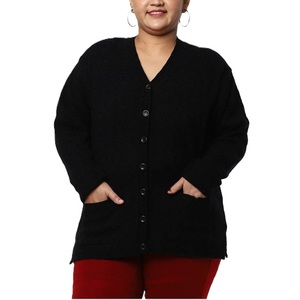 Cardigan décontracté pour femmes avec col en V, couleur unie, tissu respirant, fermeture à boutons sur le devant, pour la saison hivernale, en provenance du Bangladesh - Product Image 4