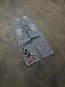 Jeans de mujer de cintura baja con bordado de alas de diseño retro americano, pantalones acampanados, moda Y2K, pantalones casuales para chicas modernas. - Product Image 6